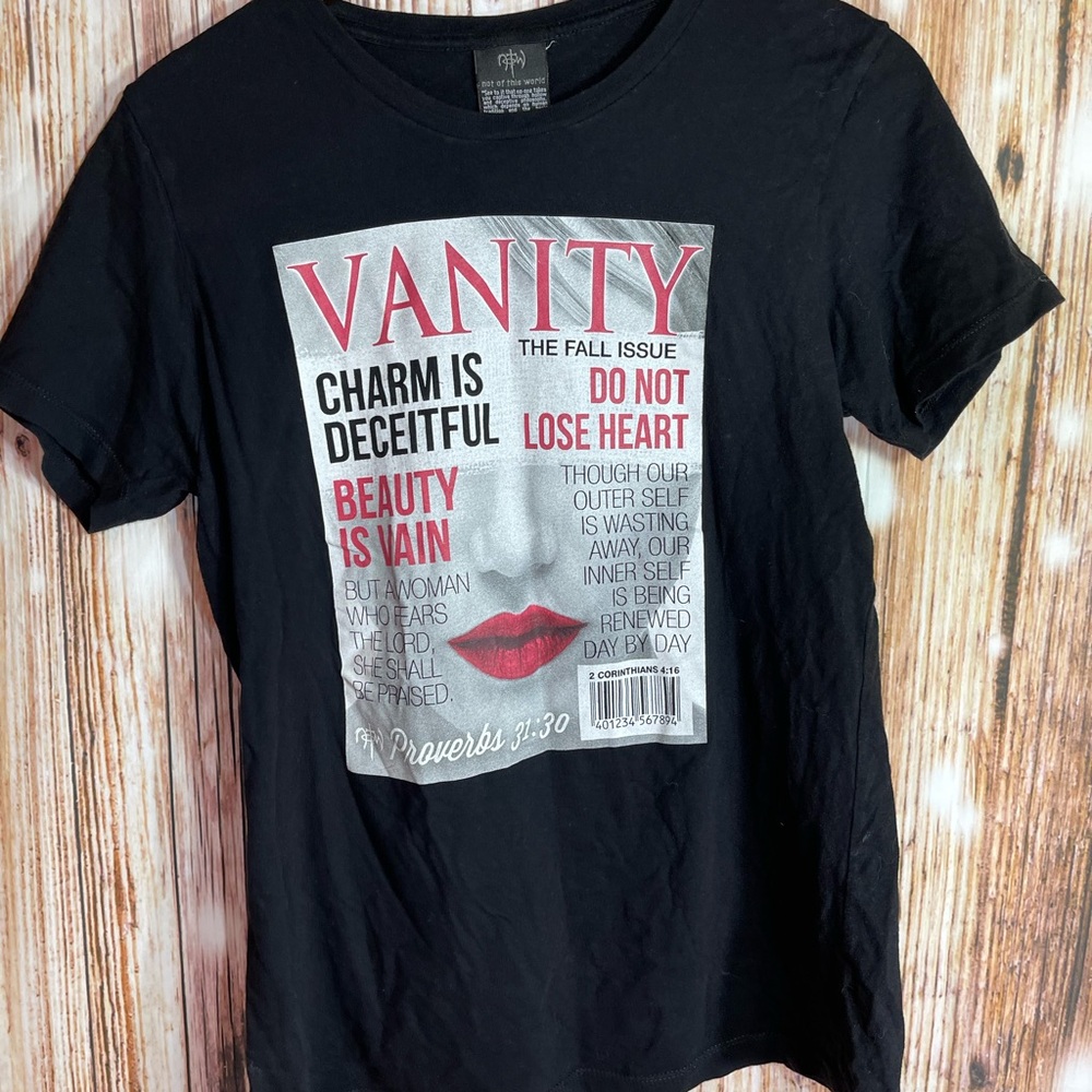 Not Of This World Vanity Women’s T Shirt Size XL